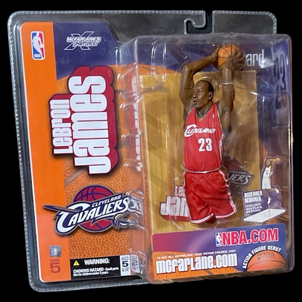 2003 McFarlane NBA Series 5 LEBRON JAMES Cleveland Cavaliers Rookie Chase Figure